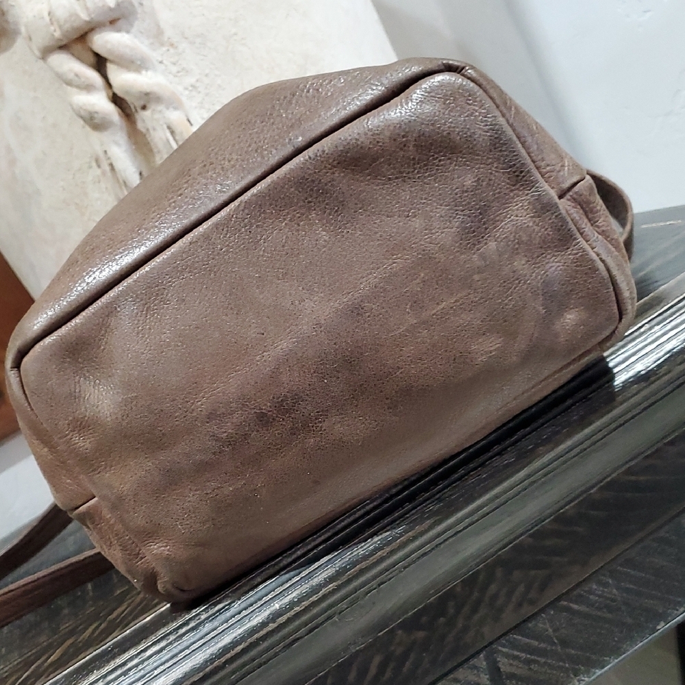 Vintage Brown Leather Shoulder Bag - Picture 6 of 13